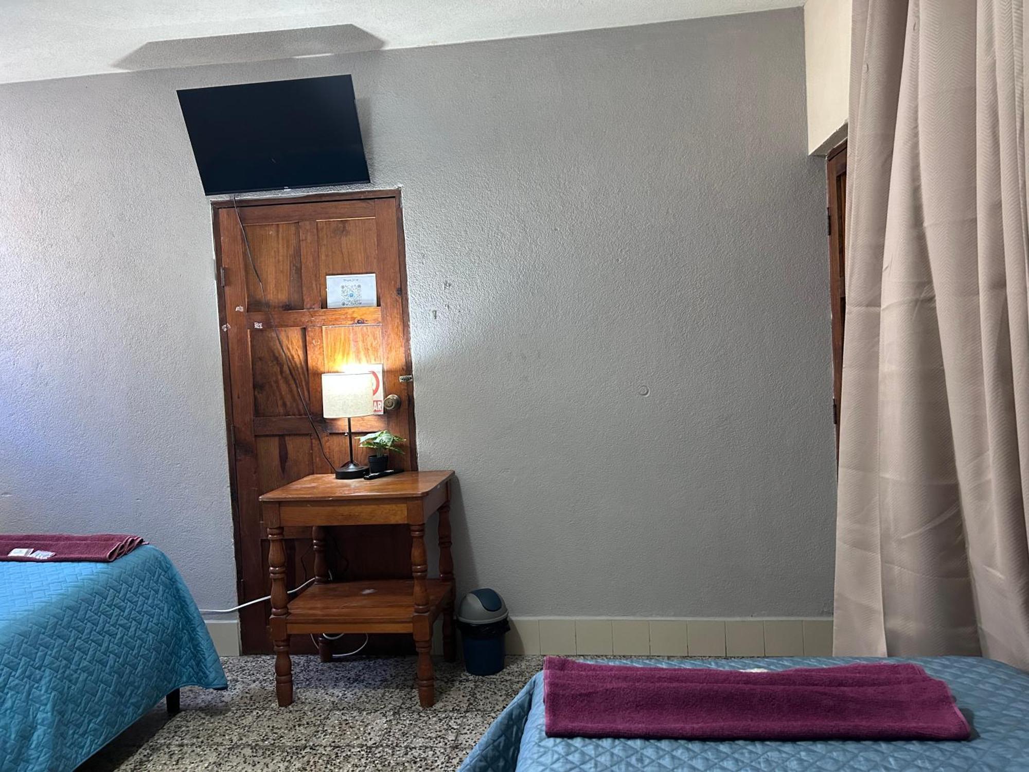 Hostal Sweet Dreams Panajachel Buitenkant foto