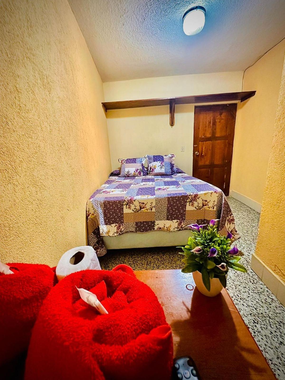 Hostal Sweet Dreams Panajachel Buitenkant foto